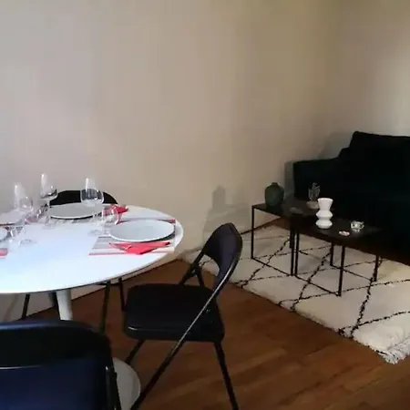 F2 - Denfert-rochereau - Porte D'orleans - 4 Pers