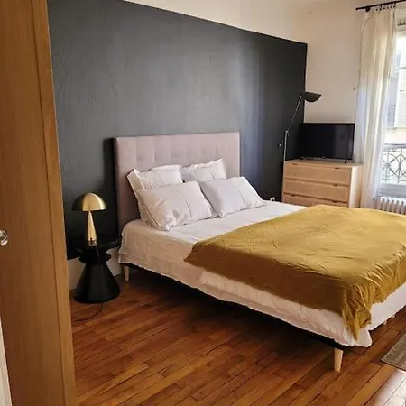 F2 - Denfert-rochereau - Porte D'orleans - 4 Pers *